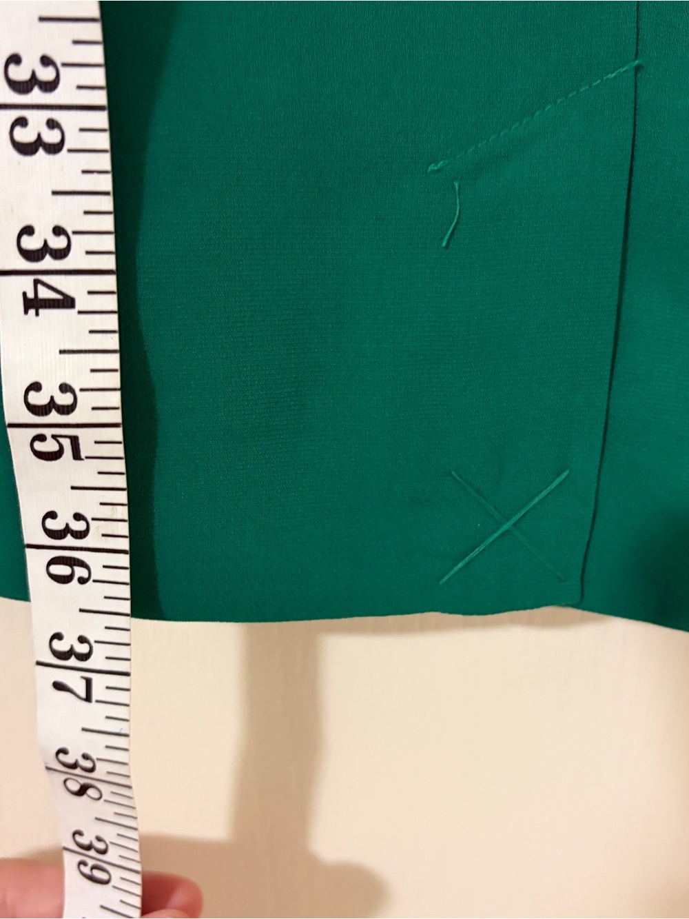 Sleeveless Black and Green Colorblock Sheath Dress - Picture 9 of 10